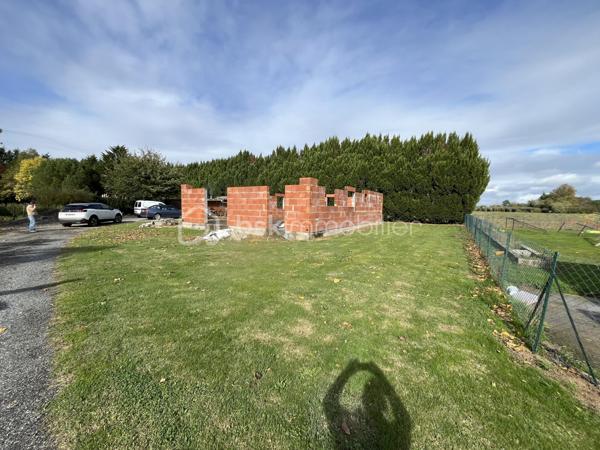 Terrain de 1 405 m²