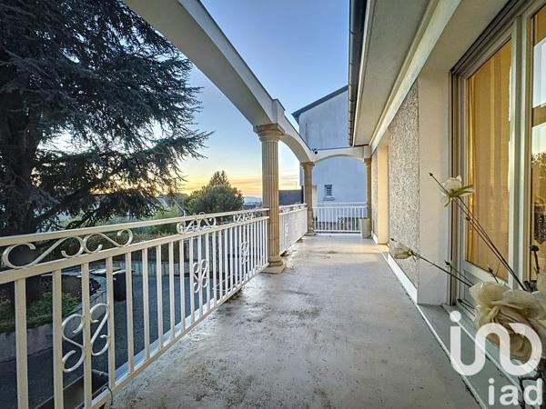 House for sale 7 rooms 220 m² Morangis