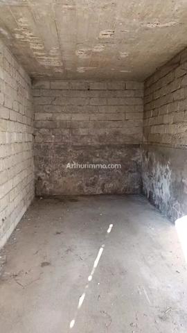 Location Garage 13 m2 à Lons-le-Saunier