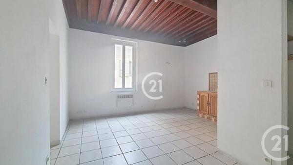 Appartement T2 à vendre  2 pièces - 37,25 m 2   TARASCON  - 13