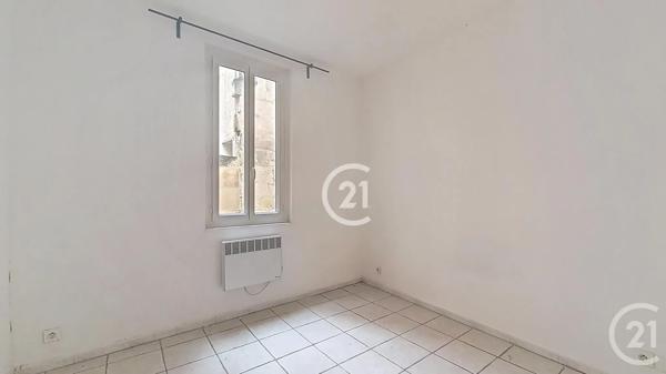 Appartement T2 à vendre  2 pièces - 37,25 m 2   TARASCON  - 13