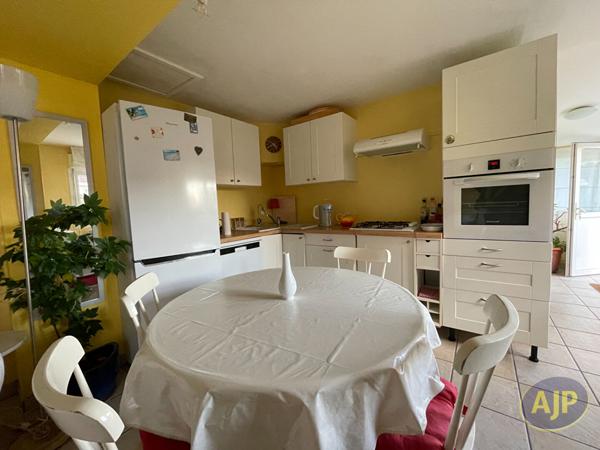 Vente maison Saintes : 199 000 € - AJP Immobilier Saintes