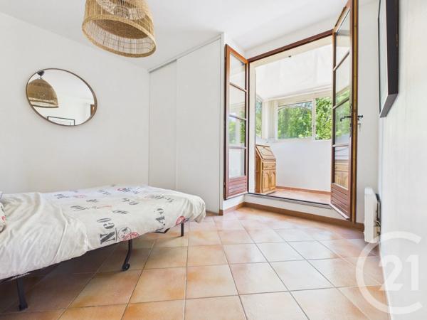 Maison à vendre  5 pièces - 96,85 m 2   LA VALETTE DU VAR  - 83