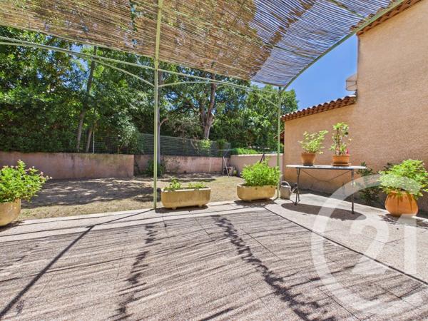 Maison à vendre  5 pièces - 96,85 m 2   LA VALETTE DU VAR  - 83