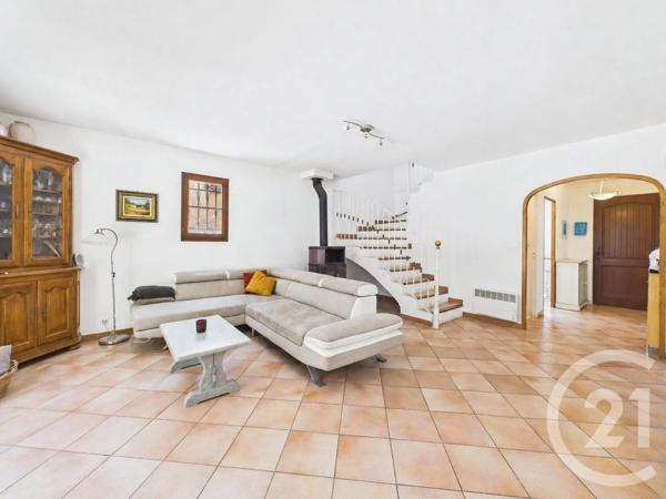 Maison à vendre  5 pièces - 96,85 m 2   LA VALETTE DU VAR  - 83