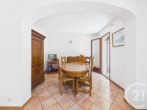 Maison à vendre  5 pièces - 96,85 m 2   LA VALETTE DU VAR  - 83
