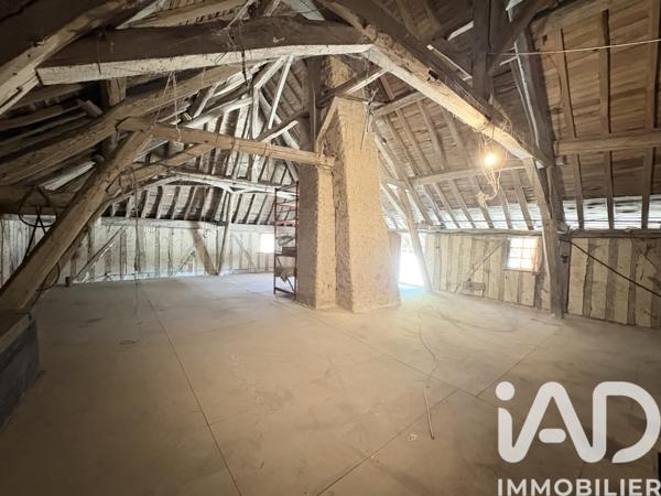 Maison à vendre 4 pièces 230 m² Ortillon