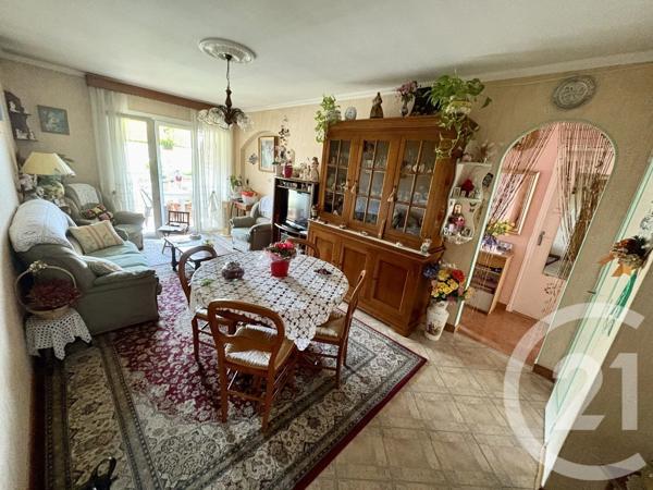 Appartement T3 à vendre  3 pièces - 62,73 m 2   SIX FOURS LES PLAGES  - 83