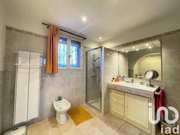 Maison à vendre 7 pièces 180 m² Éguilles