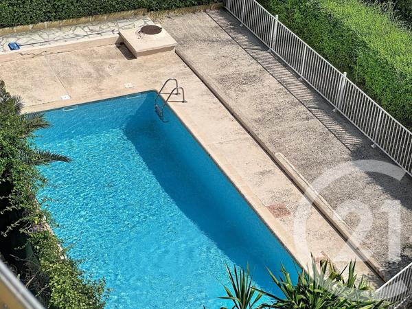 Appartement F2 à vendre  2 pièces - 34 m 2   ANTIBES  - 06