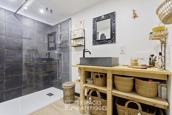 Charmante maison de village renovée avec balcons