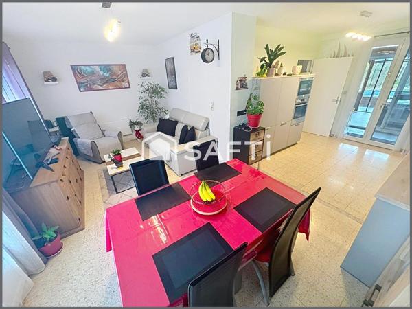 À VENDRE – Maison 3 faces rénovée avec piscine, jardin et panneaux solaires à Limoux