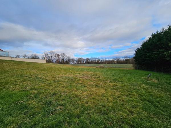 Terrain a bâtir 2722 m² Charmeil viabilisé
