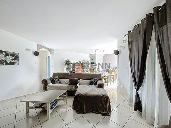 Maison Sadirac 7 pièces.