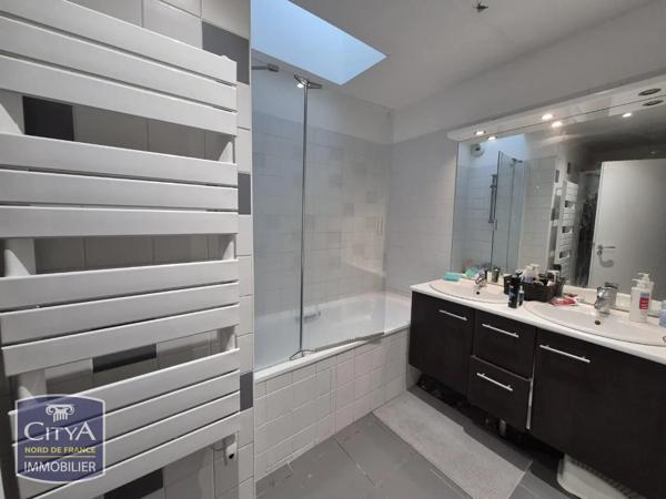Maison à louer 5 pièces 125.56m² Valenciennes (59300)