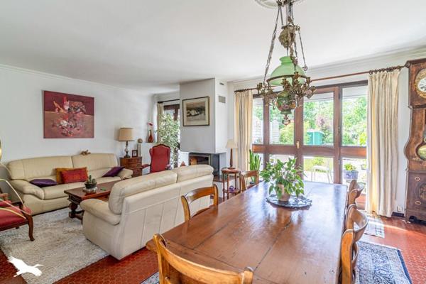 Maison à vendre 399 239 € Le Taillan-Médoc 4 p 102 m² DPE D