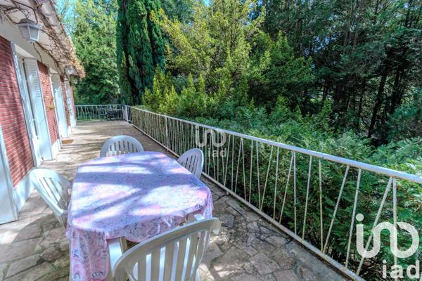 Maison à vendre 9 pièces 190 m² Lamorlaye