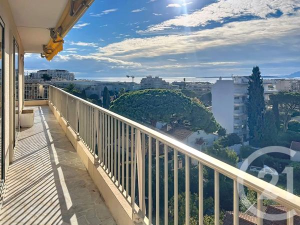 Appartement F3 à vendre  3 pièces - 85,30 m 2   ANTIBES  - 06