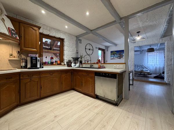 Maison - 5 pièces - 126 m²