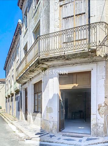 A vendre Immeuble de rapport, Xaintrailles 3 plateaux 303 m2