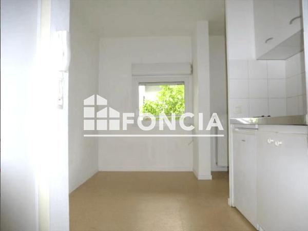 Location Studio 24 m² - 12 TER AVENUE MARIE REYNOUARD Grenoble 38000