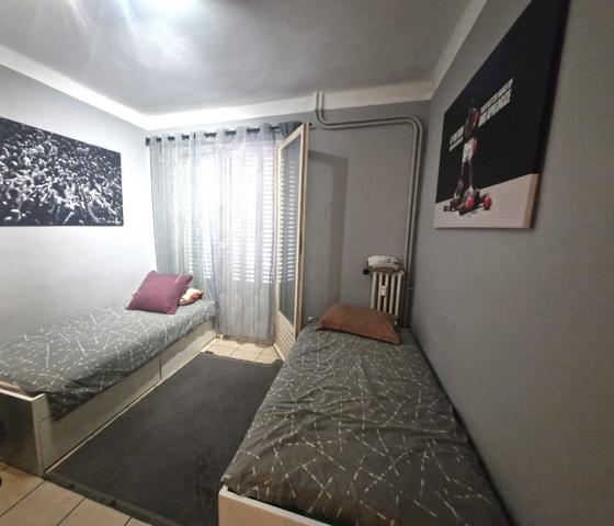 Appartement T4/T5, vue mer, balcons et cave