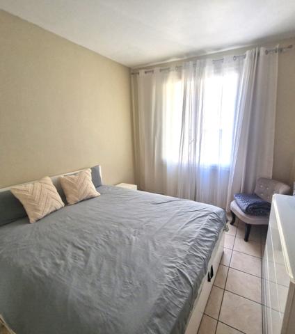 Appartement T4/T5, vue mer, balcons et cave
