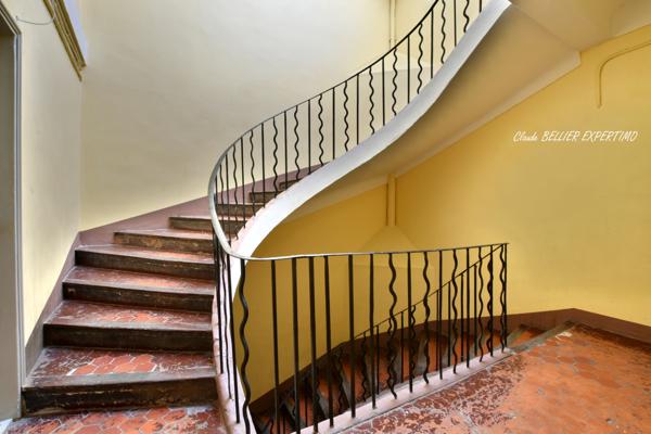 Toulon (83000) IMMEUBLE DE RAPPORT TOULON