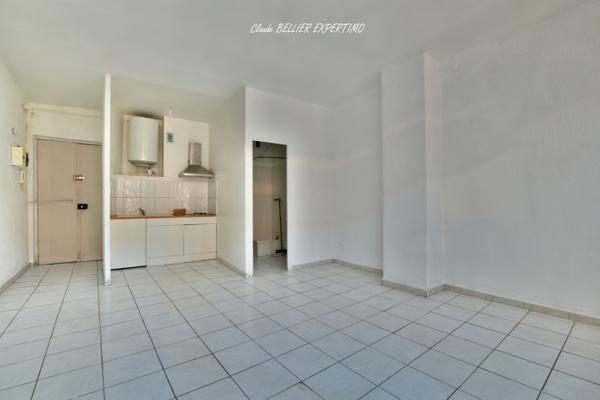 Toulon (83000) IMMEUBLE DE RAPPORT TOULON