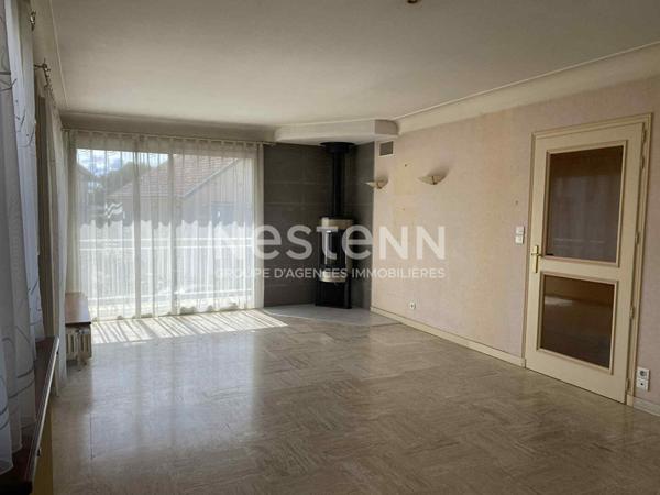 Maison à vendre à Bressuire - 5 pièces, 4 chambres, 108 m² habitation