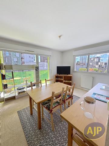 Biens de prestige à vendre Nantes : appartement 1 120€ - AJP Immobilier Nantes Est