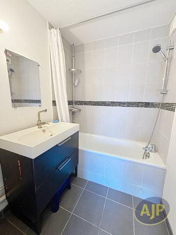 Biens de prestige à vendre Nantes : appartement 1 120€ - AJP Immobilier Nantes Est