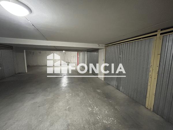 Location Parking - LE GRAND VALLON Bandol 83150