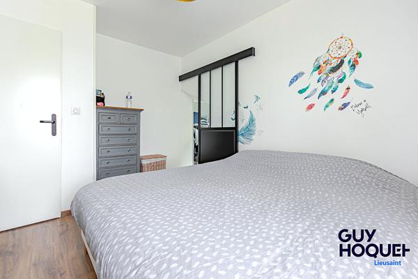 Maison à vendre à Lieusaint - 5 pièces, 3 chambres + bureau - En très bon état.