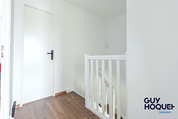 Maison à vendre à Lieusaint - 5 pièces, 3 chambres + bureau - En très bon état.