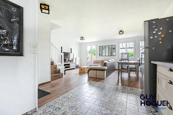 Maison à vendre à Lieusaint - 5 pièces, 3 chambres + bureau - En très bon état.