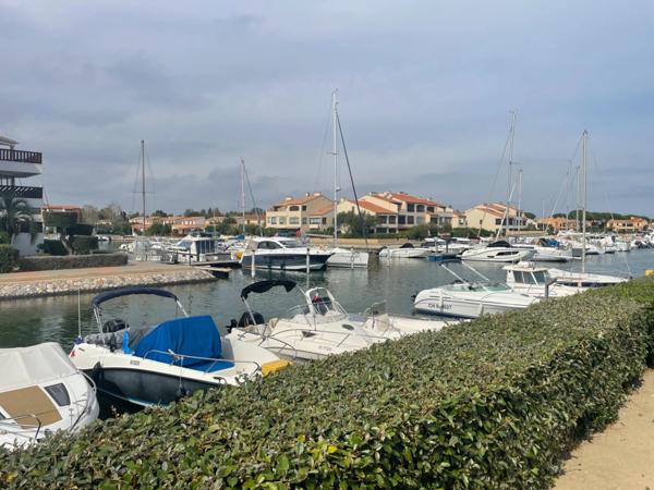 OPPORTUNITE A SAISIR Terrain 966 m² en 4 faces à Saint-Cyprien viabilisé et libre de constructeur