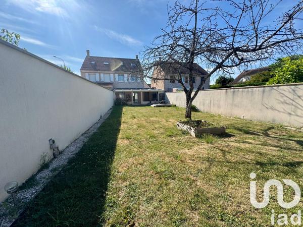 Maison à vendre 5 pièces 119 m² Brie-Comte-Robert