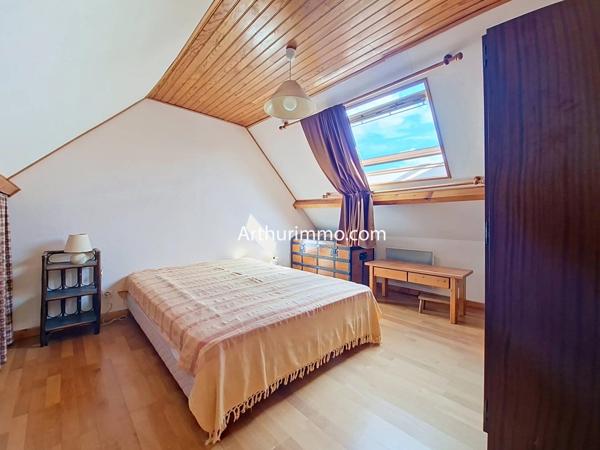 Vente                                                      Maison
                        
                     7 pièces                      155 m2                     à Bonneuil-sur-Marne