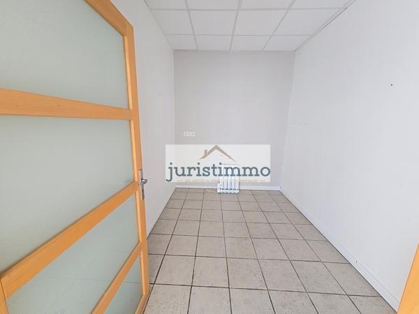 Jonquières (84150) LOCAL COMMERCIAL- JONQUIERES