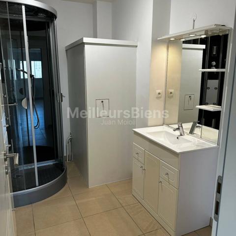 Résidence du Puit à Montois la Montagne