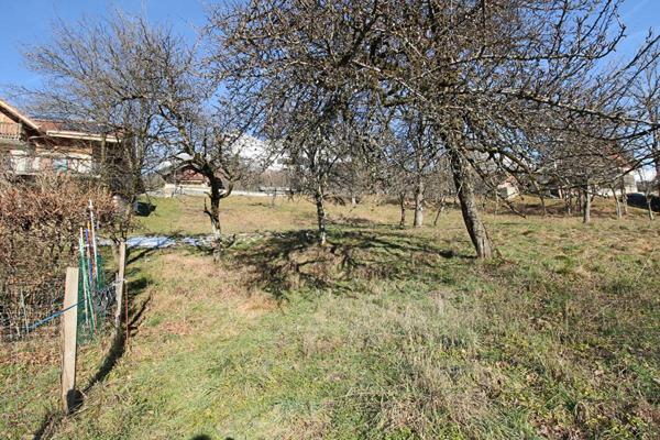 EN EXCLUSIVITÉ.   PASSY  COTEAU ,Terrain  constructible  2028 m2 EXPOSITION SUD 560 000 euros