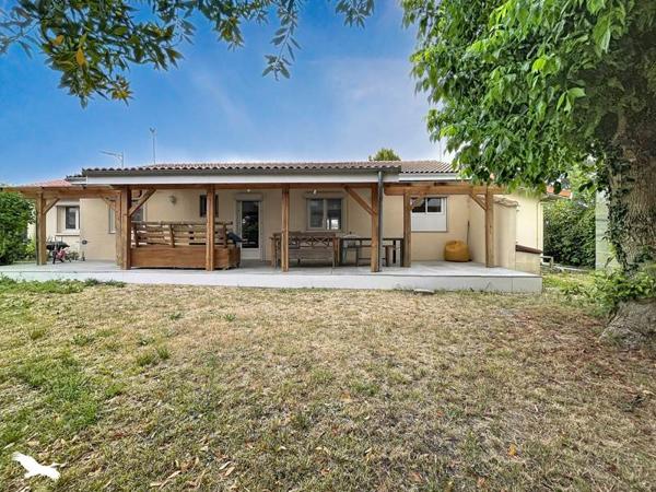 Maison 328 290 € Carbon-Blanc 5 p 124 m² DPE C