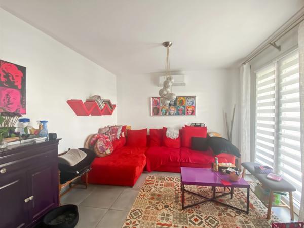 à vendre ALES (30) très belle maison individuelle 5 chambres 197m2 environ sur une parcelle de 1067m2.