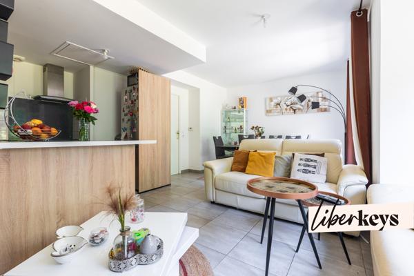 Très jolie maison dans résidence récente sur les Coteaux