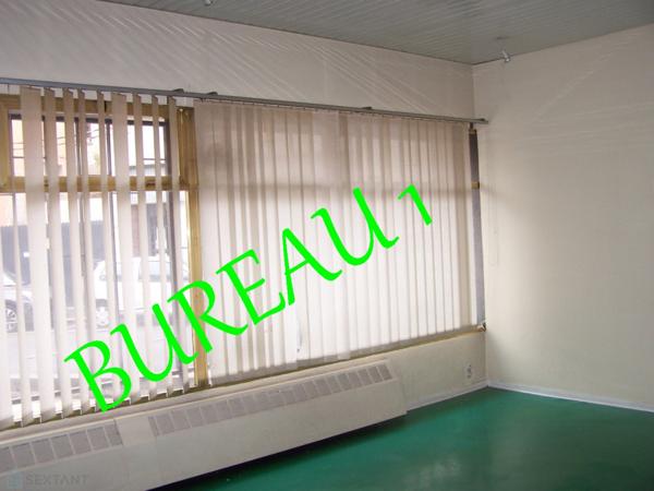 Plein centre grand local divisé en plusieurs bureaux