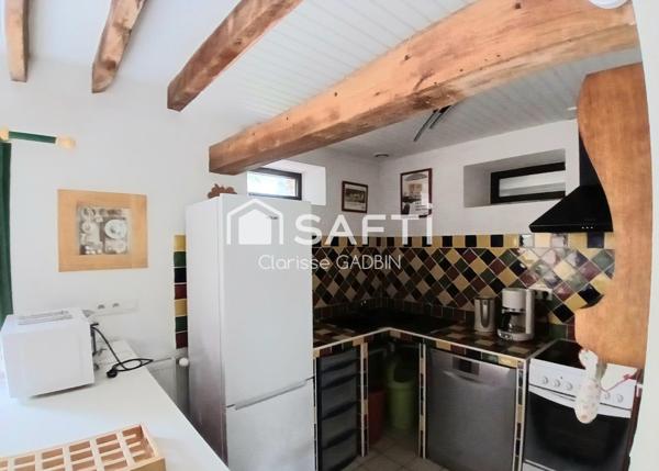 Maison familiale  et deux gîtes