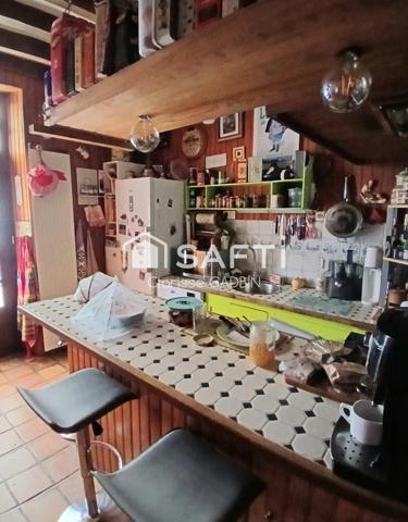 Maison familiale  et deux gîtes