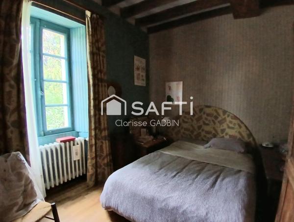 Maison familiale  et deux gîtes