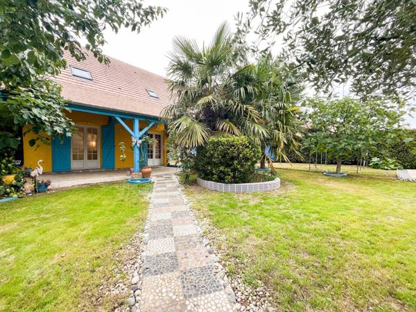 Maison 7 pièces 5 chambres garage avec hammam